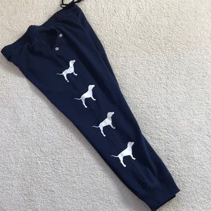 NWOT Victoria’s Secret Pink classic jogger pants L